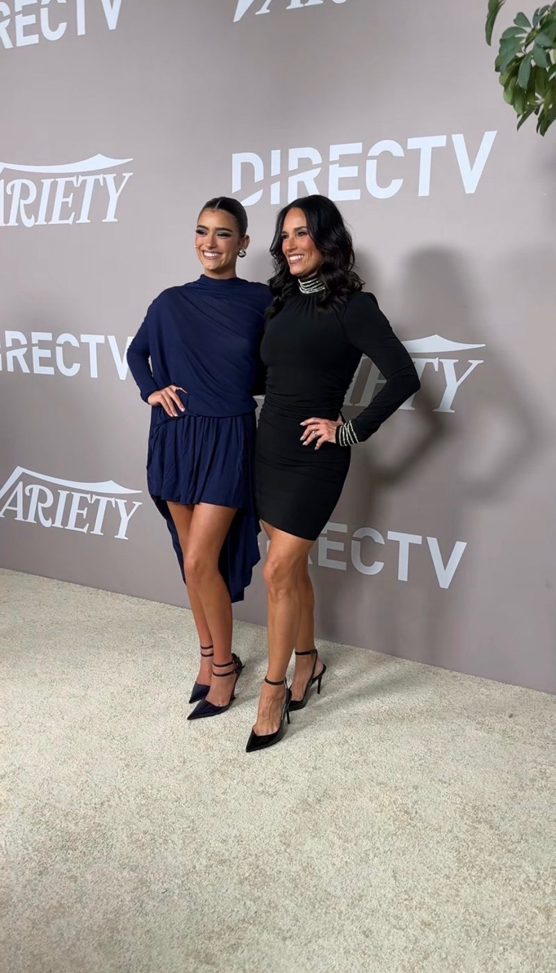 Dixie and Heidi D’Amelio on the Variety and DIRECTV red carpet