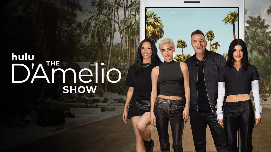 The D'Amelio Show Season 3 key art
